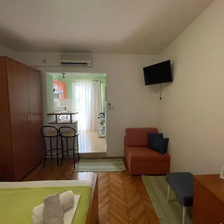 Apartmani Maya Podgora Exterior photo