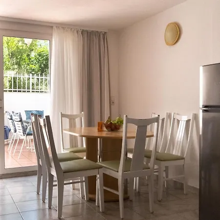 Apartmani Maya Podgora Exterior photo