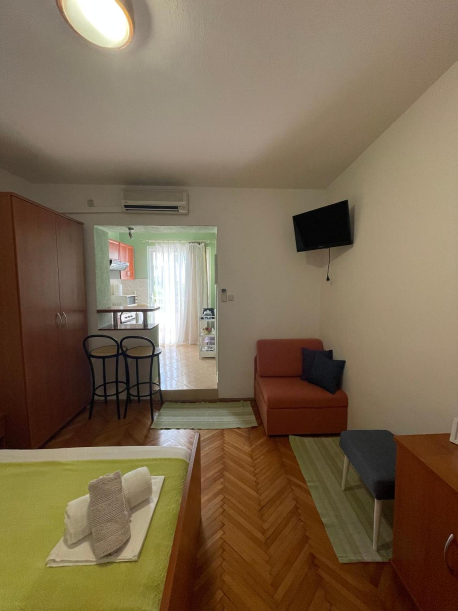 Apartment Maya Podgora